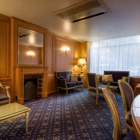 Hotel Baudelaire Opéra Parigi